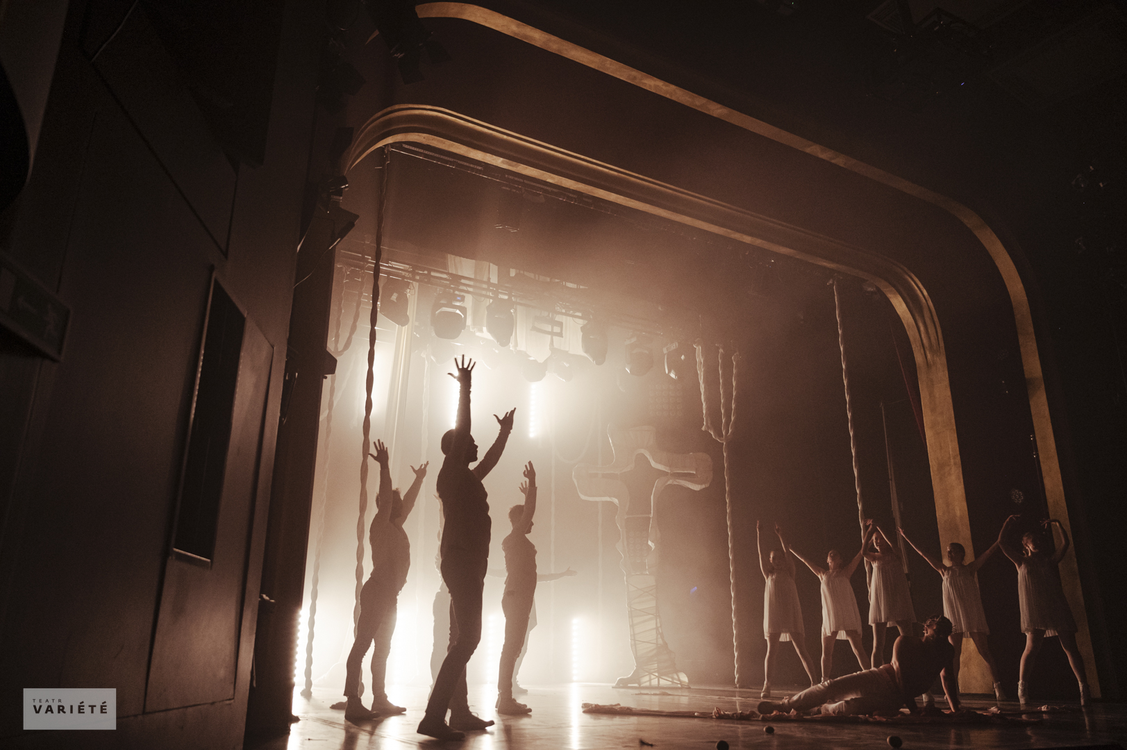 JESUS CHRIST SUPERSTAR SMALL-116