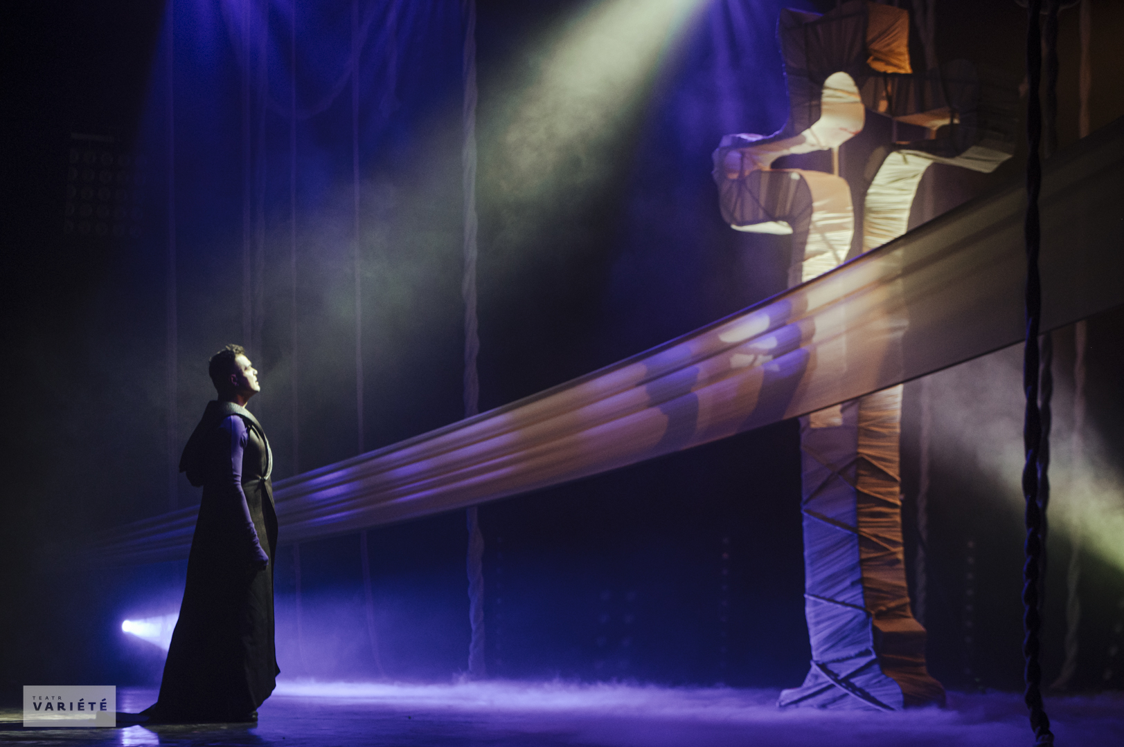 JESUS CHRIST SUPERSTAR SMALL-17