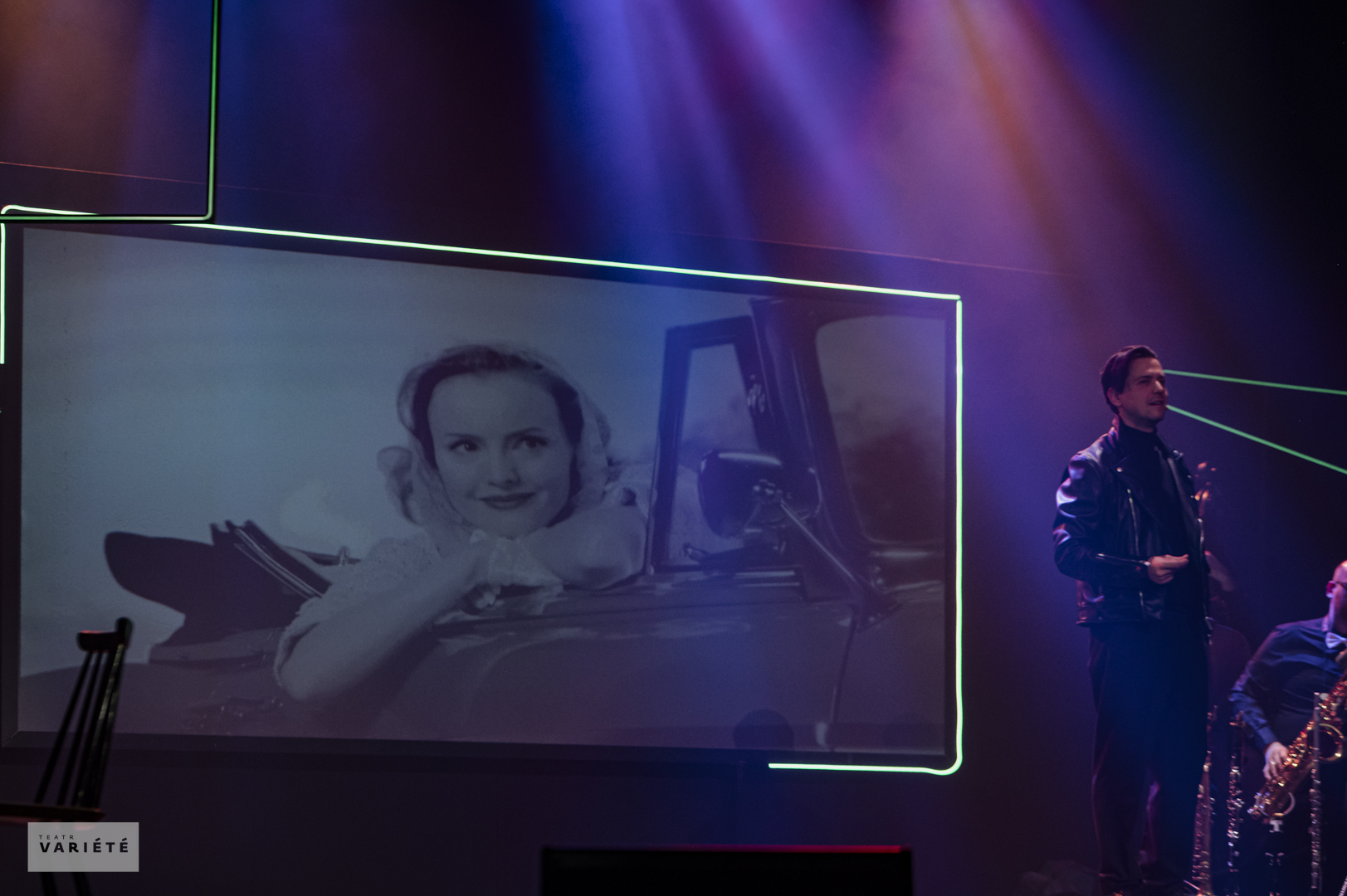 EKSCENTRYCY_SMALL_JPG-124