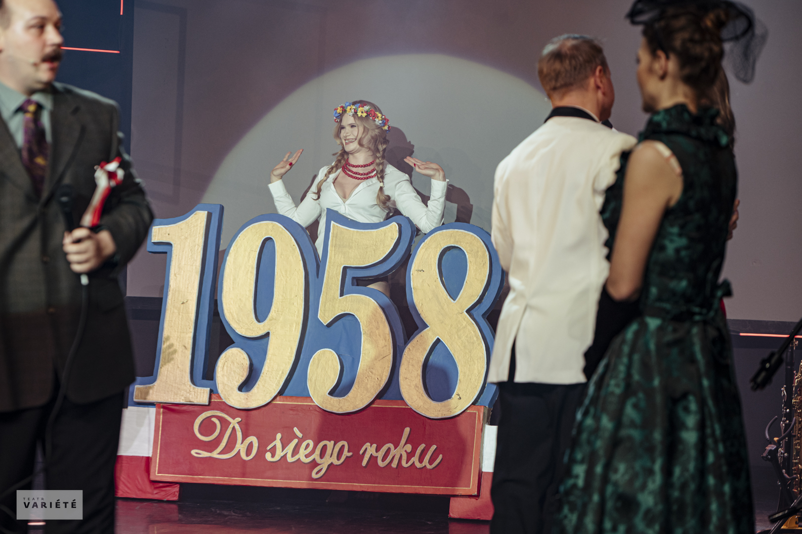 EKSCENTRYCY_SMALL_JPG-146