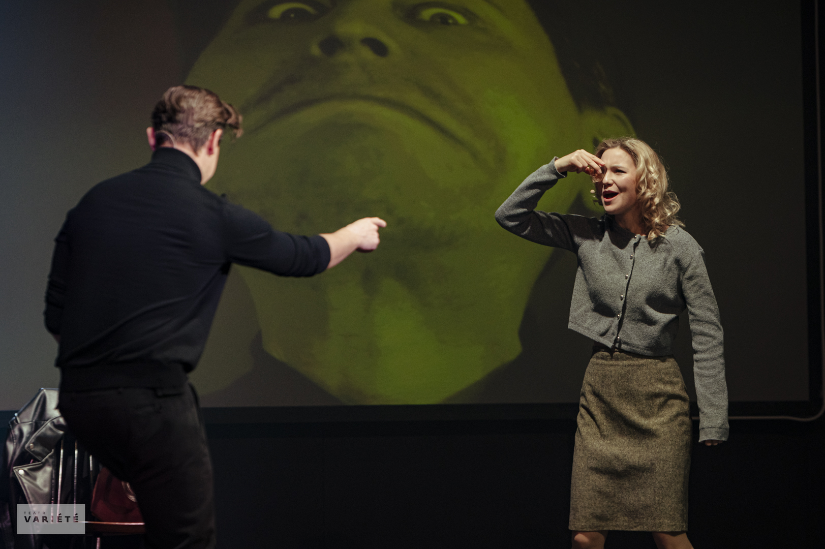 EKSCENTRYCY_SMALL_JPG-57